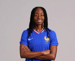 "Honorer la France et la Guyane" : Oriane Jean-François prête pour l’Euro féminin 2025