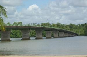 Pont-Georges-Othily-300x196.jpg