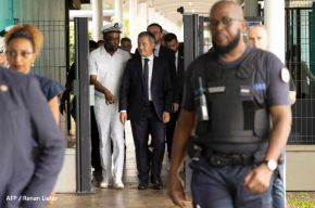 Saint-Laurent : Darmanin précise le projet de prison et confirme un quartier de haute sécurité
