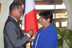 Dominique Gaquière recoit la médaille de l’Ordre National du Mérite
