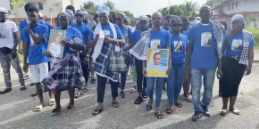 Une marche contre la violence hier à Kourou après la mort d'un jeune de 20 ans fin août au quartier de l'Anse