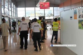 Un homme interpellé avec 12.6kg de cocaïne à l’aéroport Félix Eboué