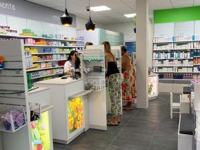 Liaisons maritimes perturbées : les pharmacies de Guyane aussi touchées