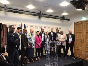 Les députés d'Outre-mer affirment leur unité pour "un changement de paradigme" sur les Outre-mer