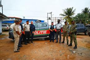 Première patrouille conjointe entre la gendarmerie et la KPS Surinamaise